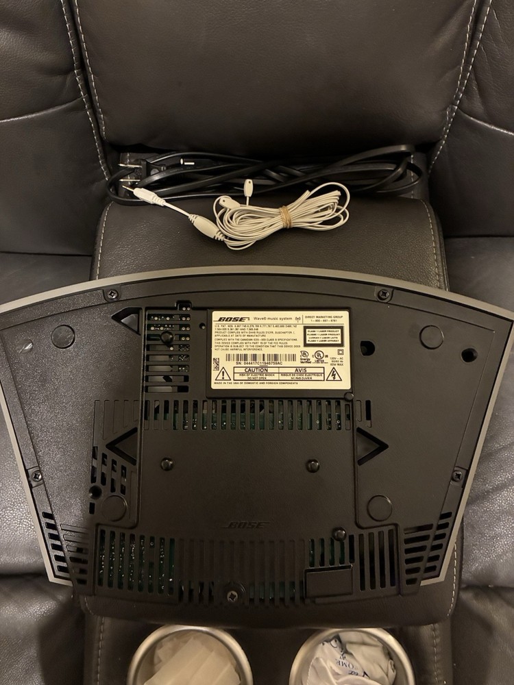 Bose Music Wave system MINT Condition!