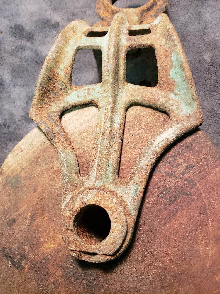 Vintage Barn Pulley