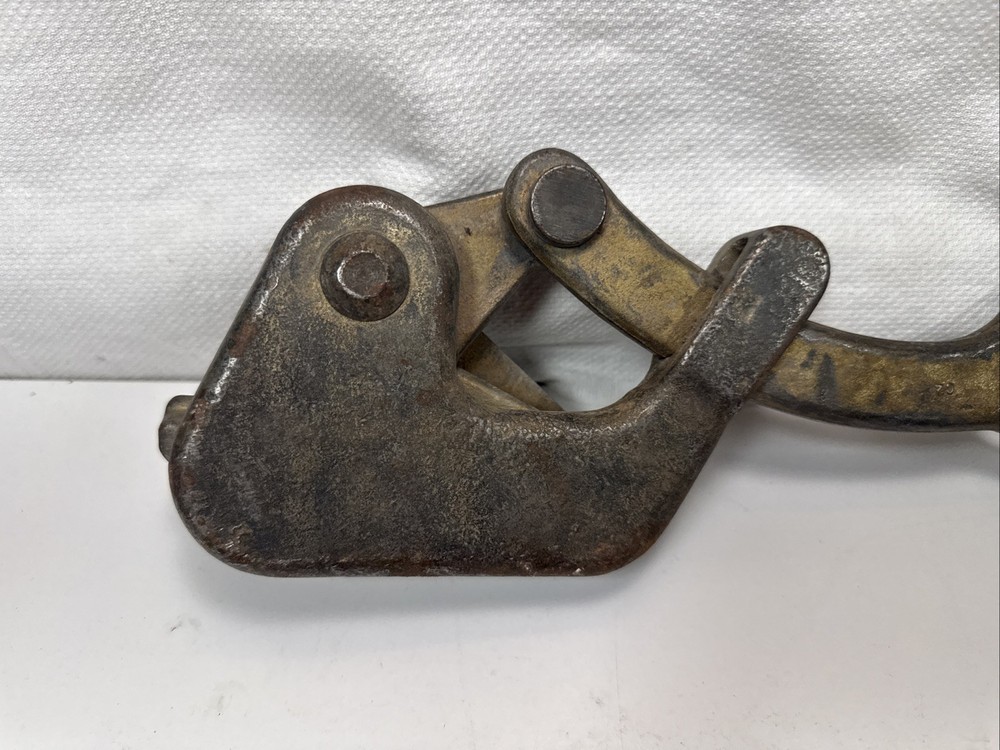 Klein Tools Grip Cable Puller, 8,000 lbs. Good Condition