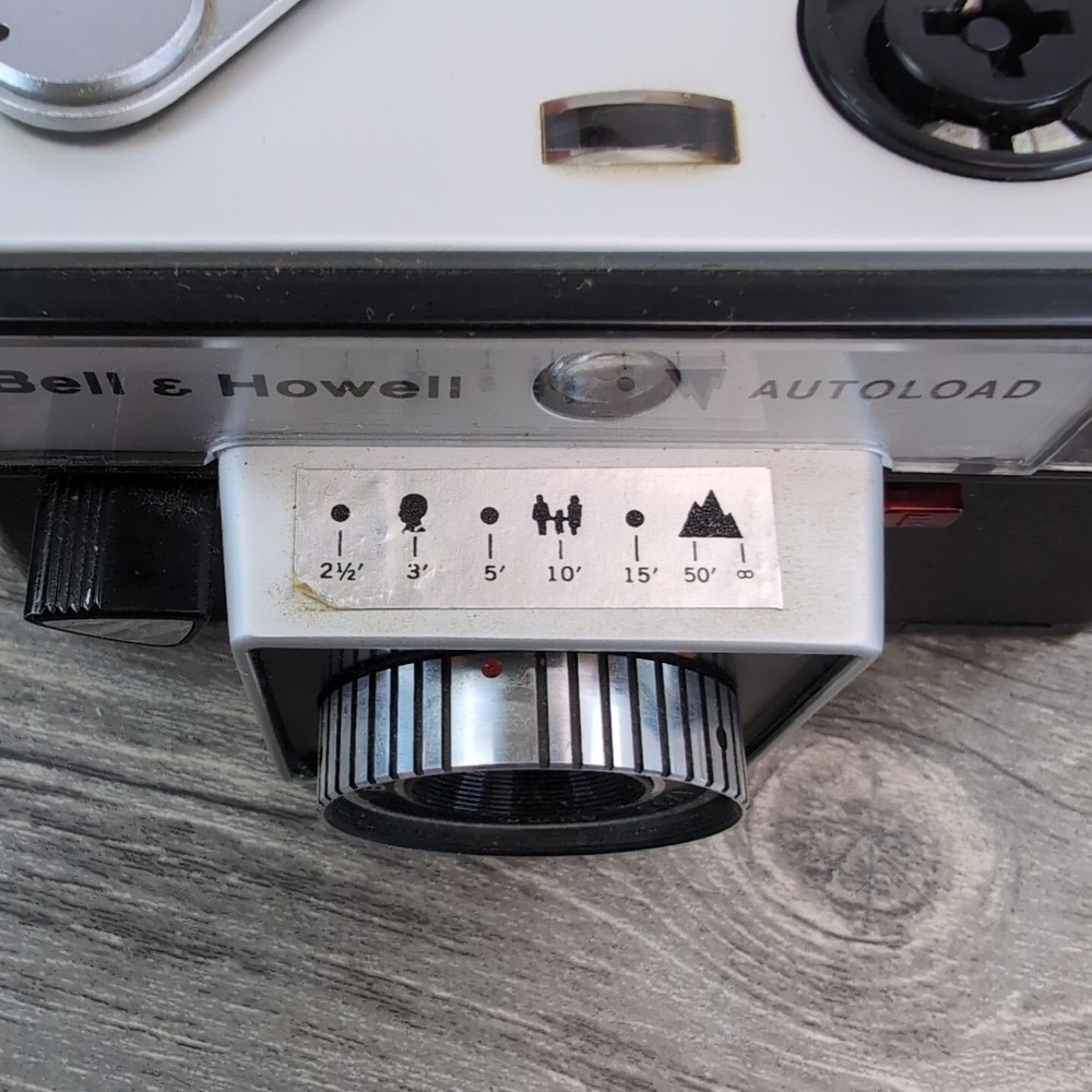Vintage Bell & Howell Autoload Model 340 Camera With Original Case 40mm Works