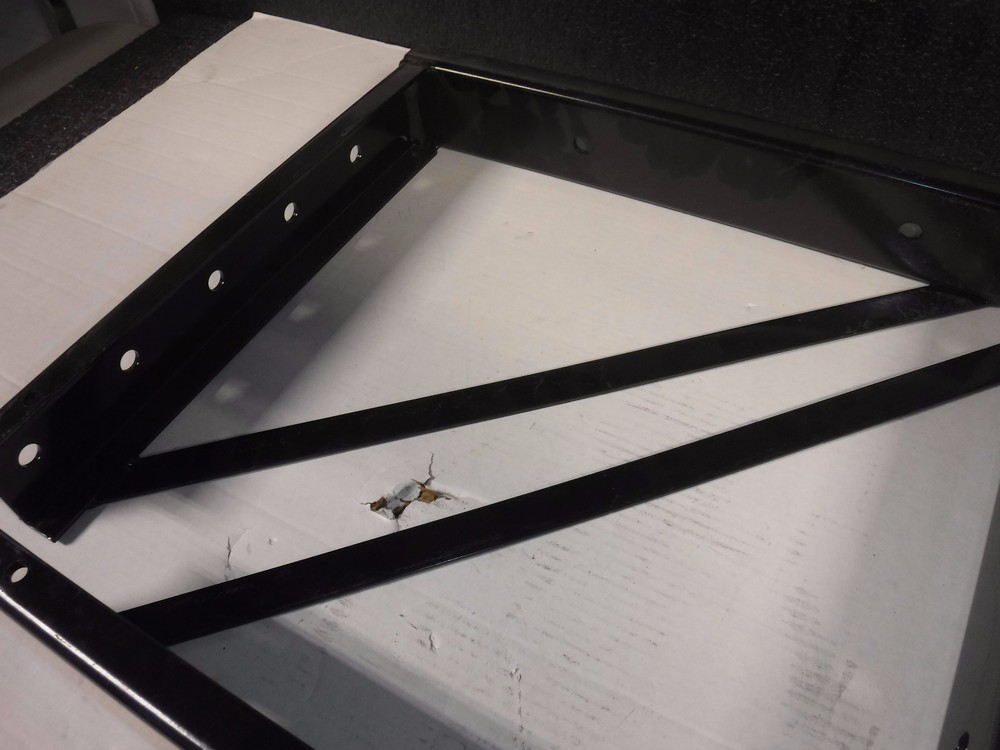 3ULW1 Toolbox Bracket, 18"x18" , PR (P)