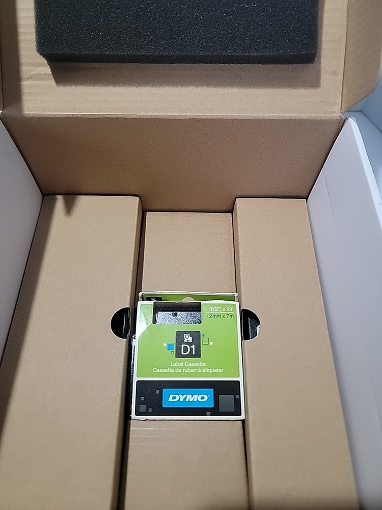 DYMO MobileLabeler 1982171 Bluetooth Label Maker Tape D1 iOS Android Mac Windows