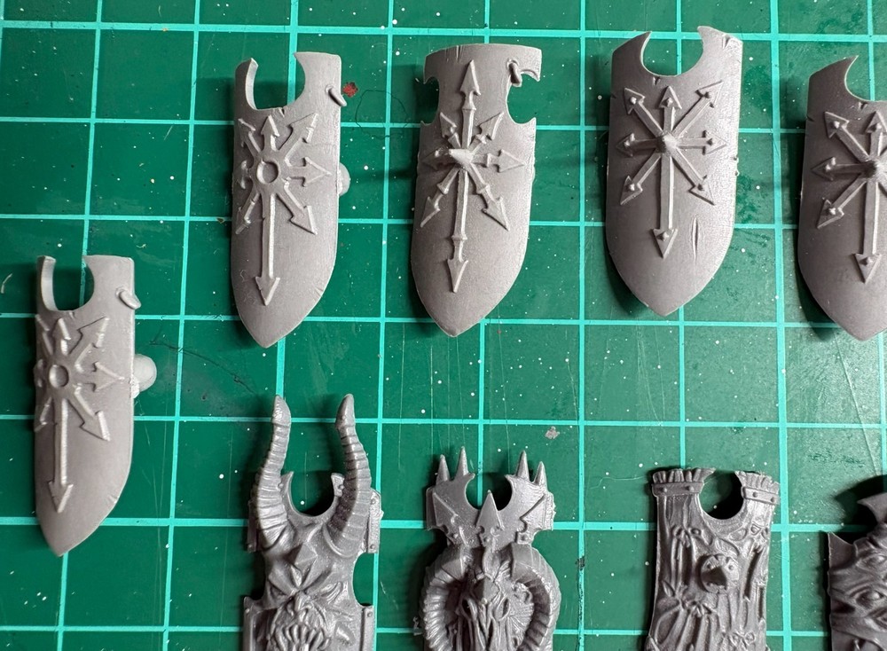 Warhammer Fantasy | Chaos Marauder Shields Bundle Vintage Old Kit Bits Kitbash
