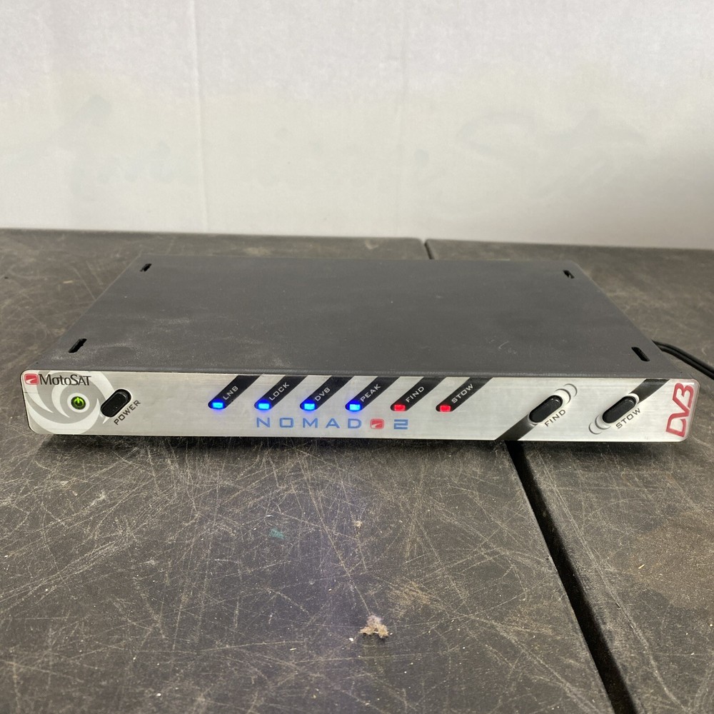MotoSAT Nomad 2 POS-NOMAD-2 Satellite TV System With AC adapter