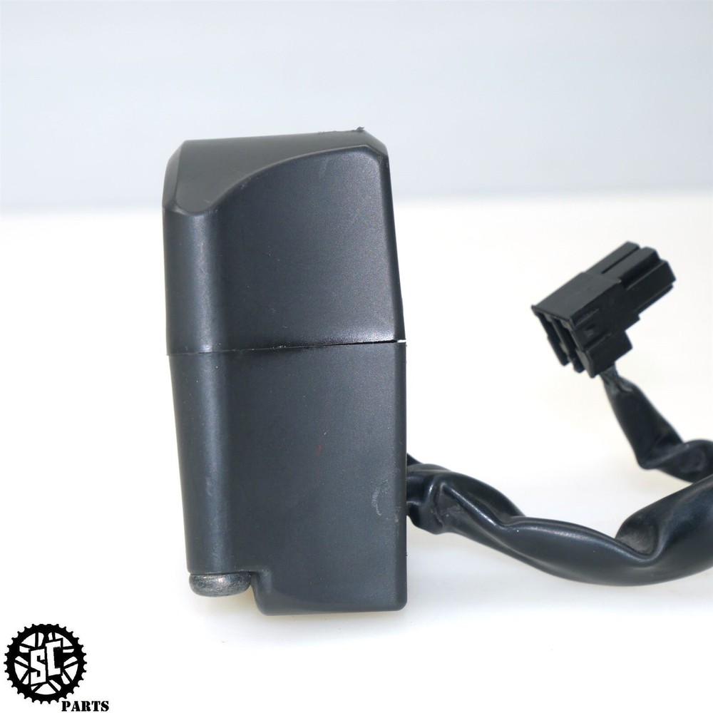 07 08 KAWASAKI NINJA ZX6R RIGHT SWITCH CONTROL