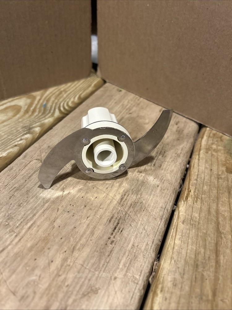 Sunbeam Oskar Model 14081 Food Processor Chopping Blade Part