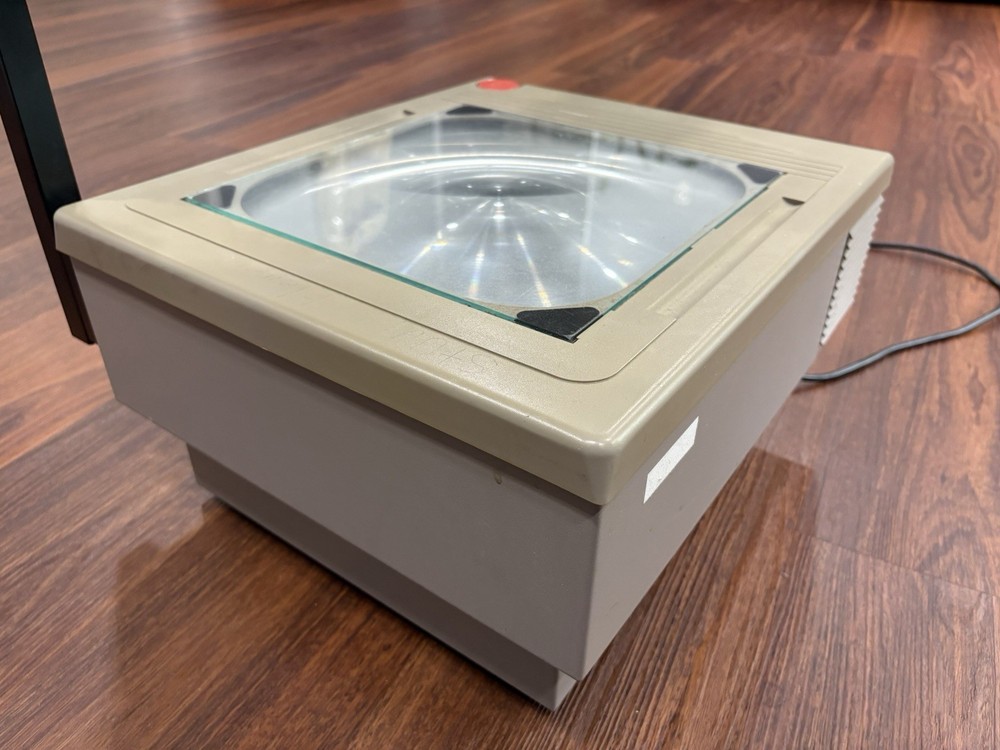 3M Overhead Projector 1706 Model 1700AJE