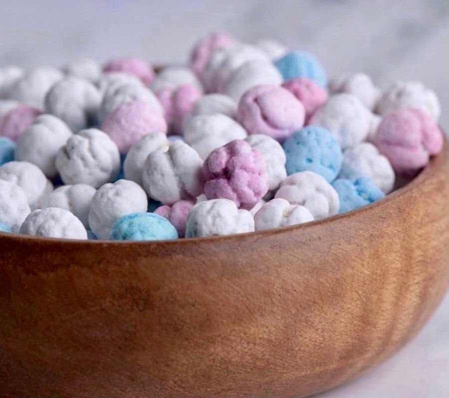 Damascus sweetened chickpeas (Qodamah) colored candy فيصلية ملبس قضامة ملونة