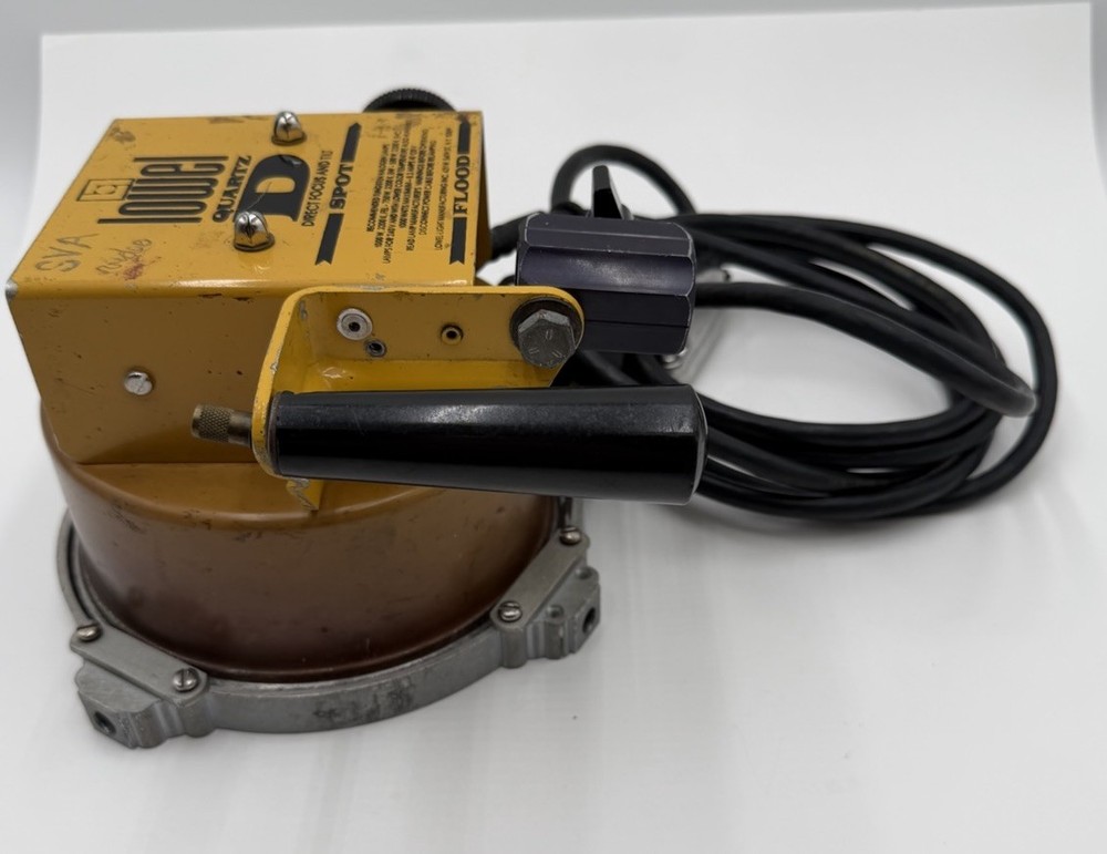 Lowel Quartz D Spot Flood Light- Tested