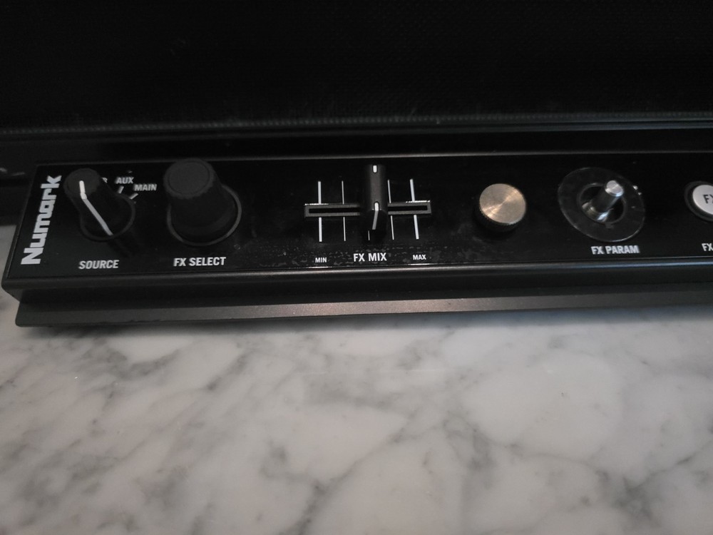 NEW Numark NSFX NS7 Effects Controller for Serato ITCH