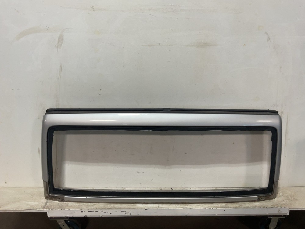 Used Windshield Frame fits: 2010 Jeep Wrangler Grade A