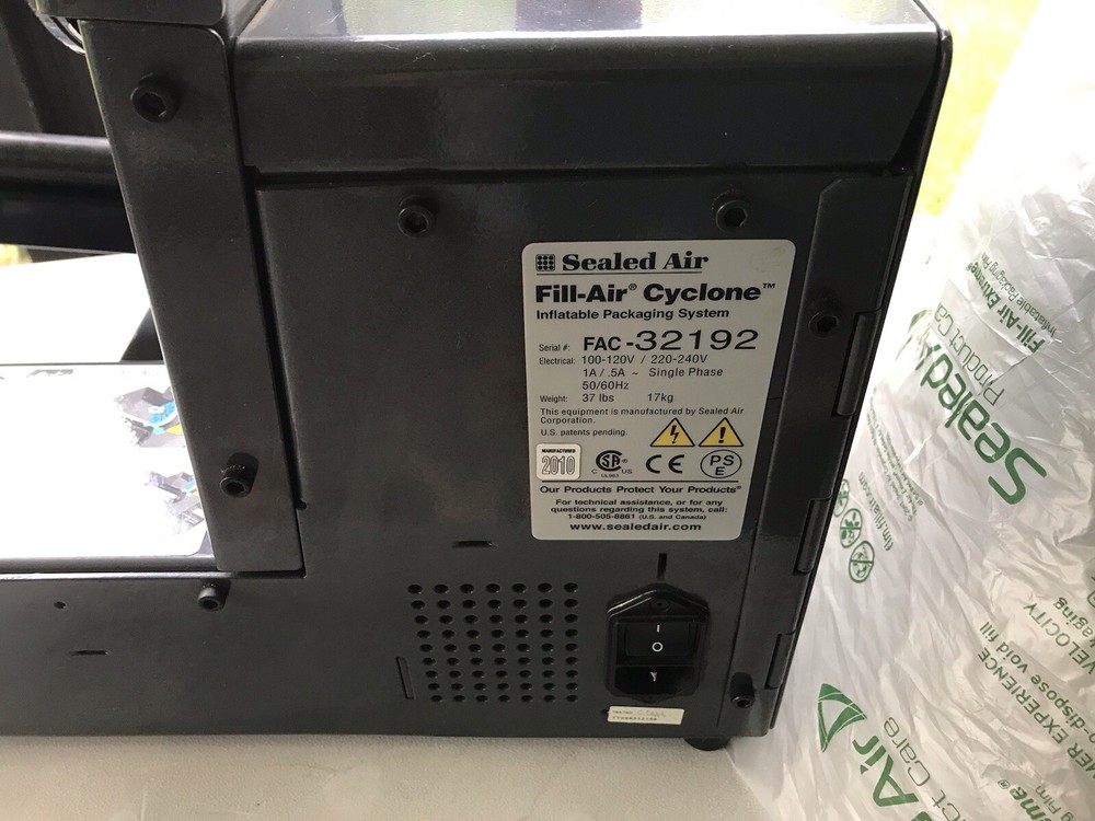 SEALED AIR Fill - Air CYCLONE FAC32192 Inflatable Packaging System W/ Big Roll