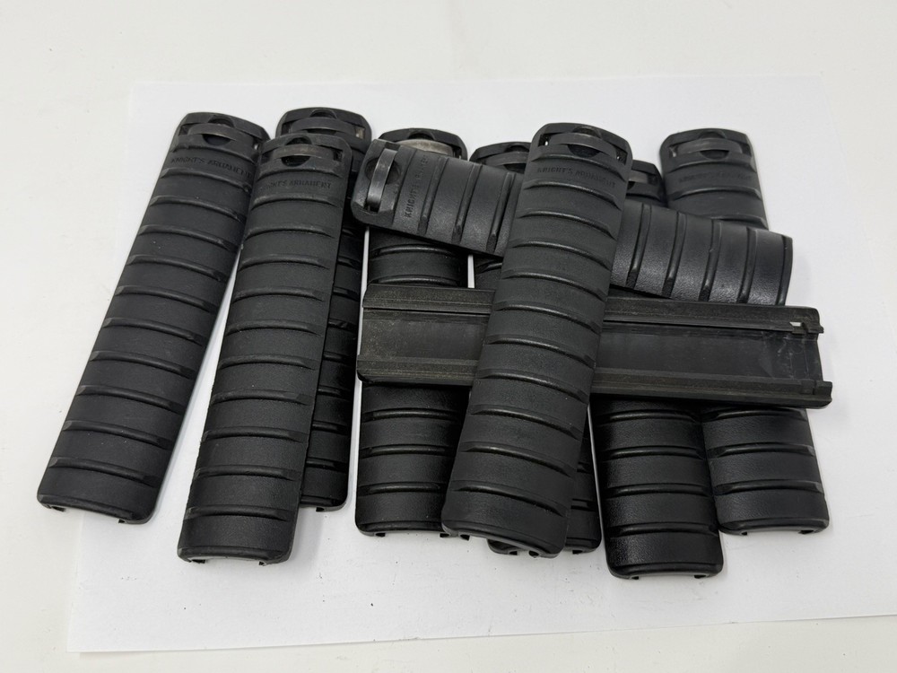 Knights Armament KAC rail covers 11-rib panel