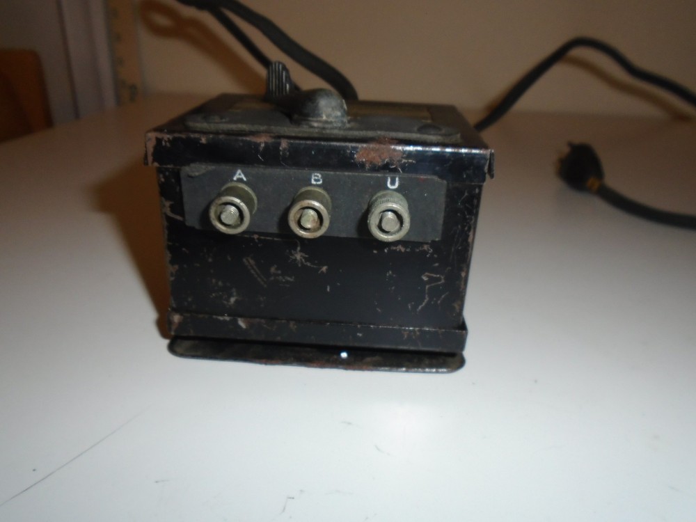 Lionel 1037 Transformer Works Bench Tested