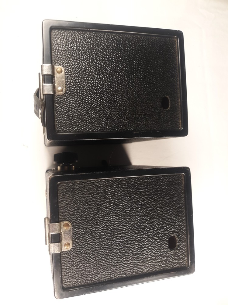 2 Agfa Ansco B2 Cadet Medium Format Box Camera