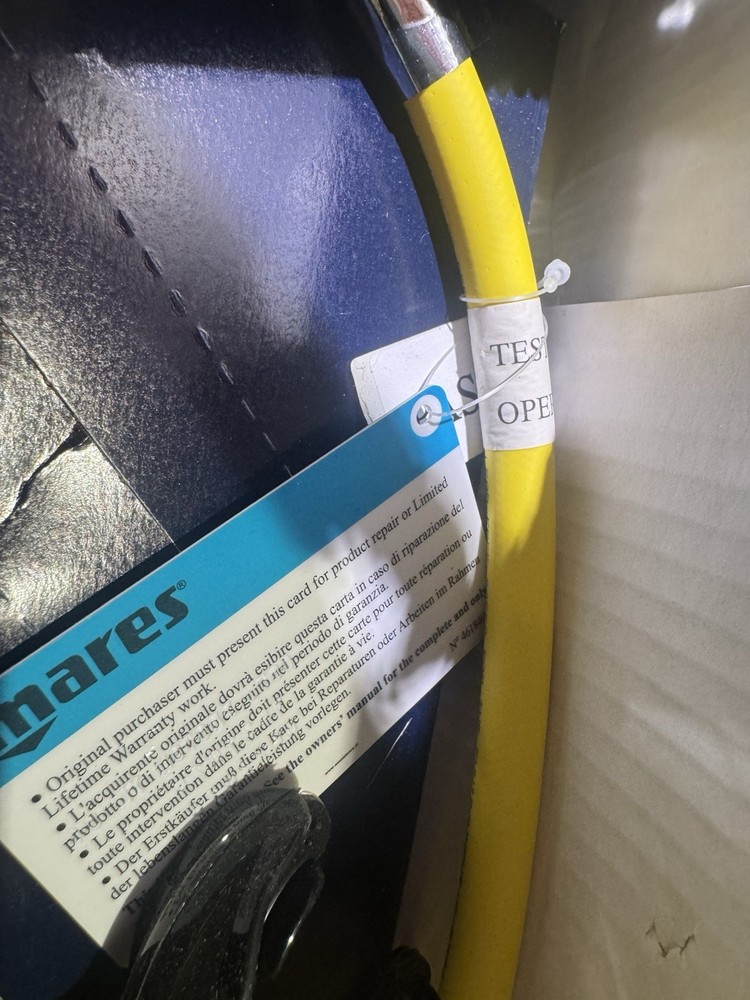 Mares Proton MR12 Octopus YL04