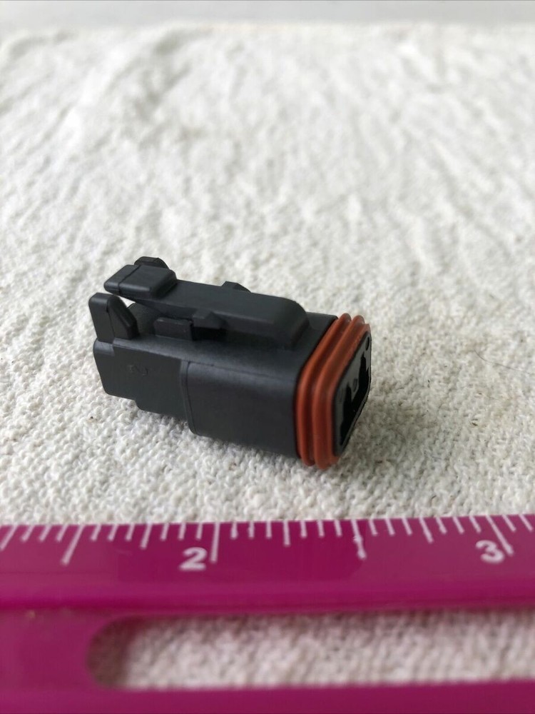 HARLEY DAVIDSON Sealed Socket Housing Black 2 Socket OEM 72112-94BK QTY 2