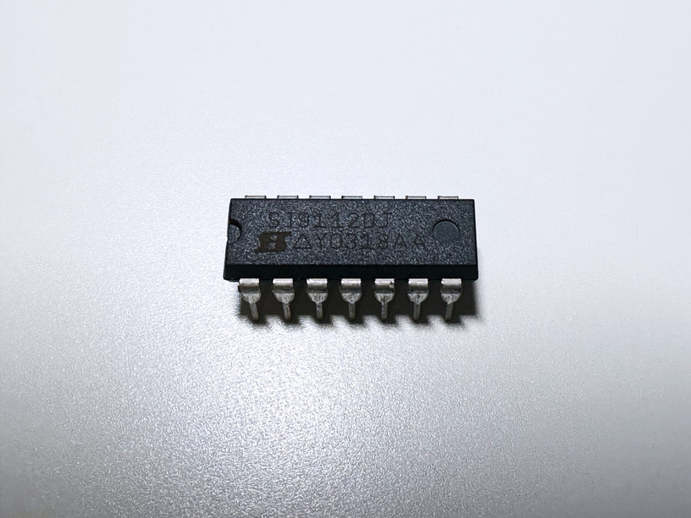 2PCS SI9112DJ VISHAY High Voltage Switch Mode Controller IC DIP-14