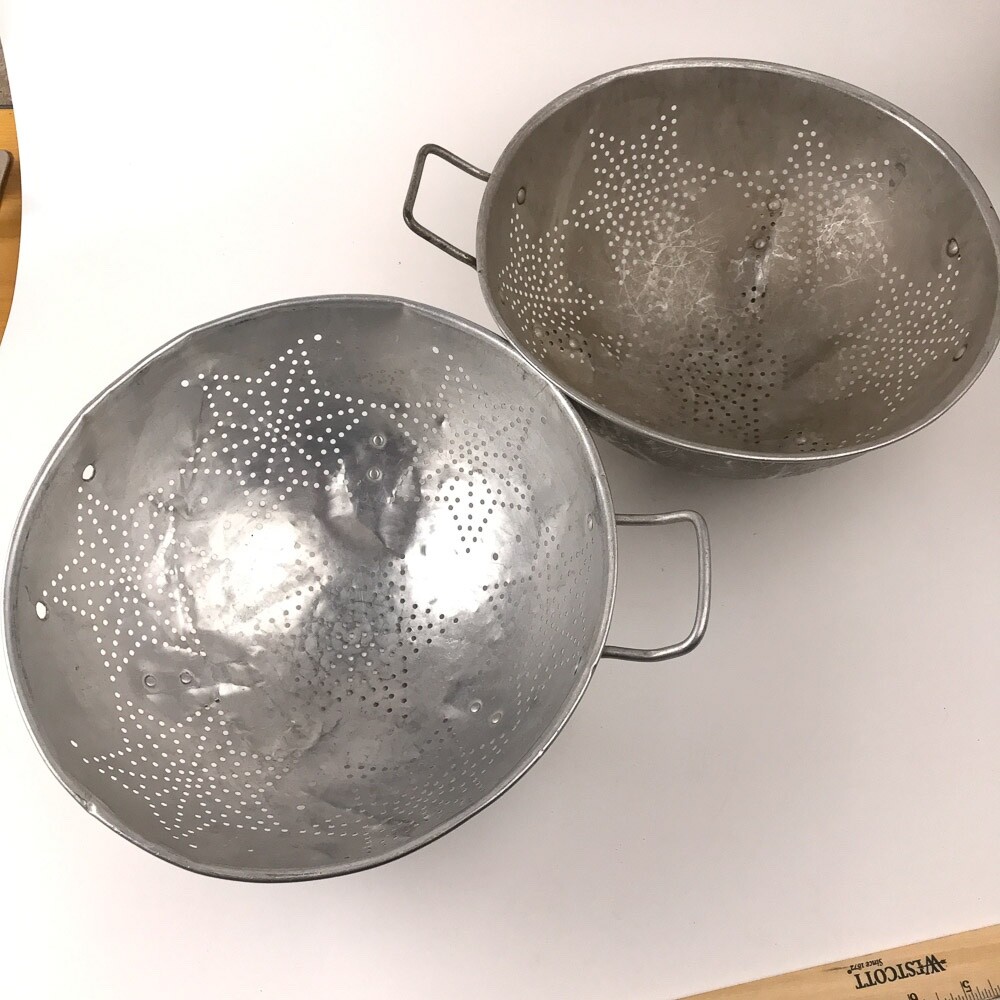Retro Set of two large 11" aluminum star pattern colanders