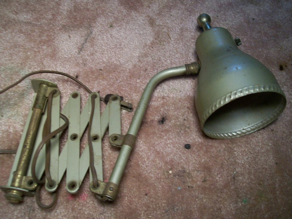 INDUSTRIAL TYPE SISSORS LAMP