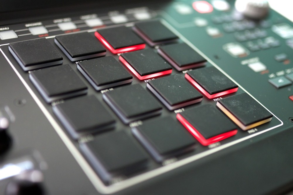 Akai Professional MPC-X Standalone Sampler and Sequencer