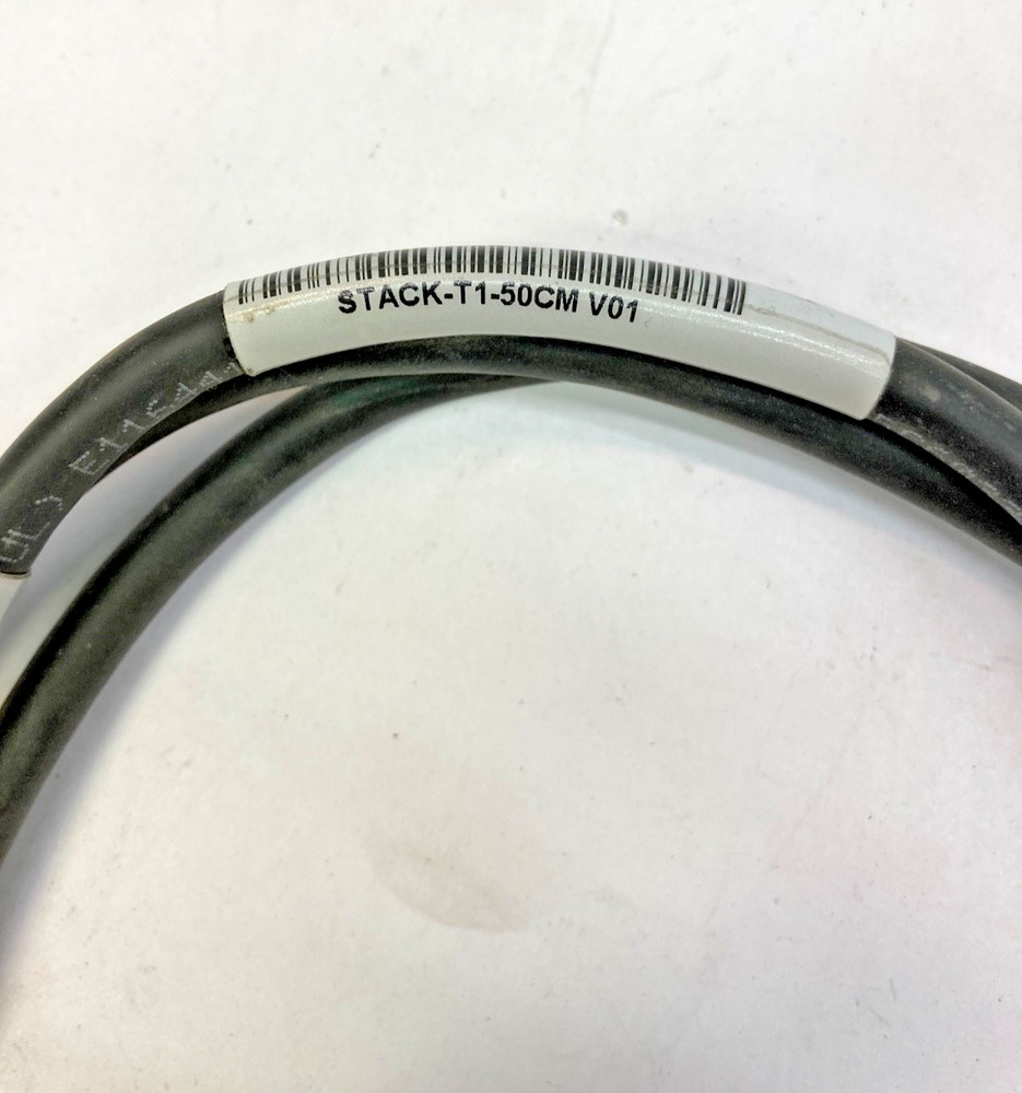 Lot of 7 Cisco StackWise STACK-T1-50CM Stacking Cables, 800-40403-01
