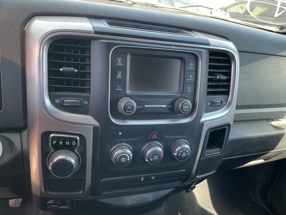 TDODR1500 2018 Glove Box 4978817