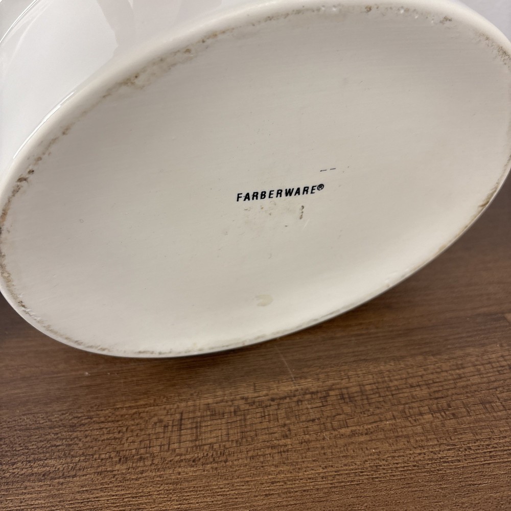 Farberware White Porcelain Quail Themed Covered Baking Dish