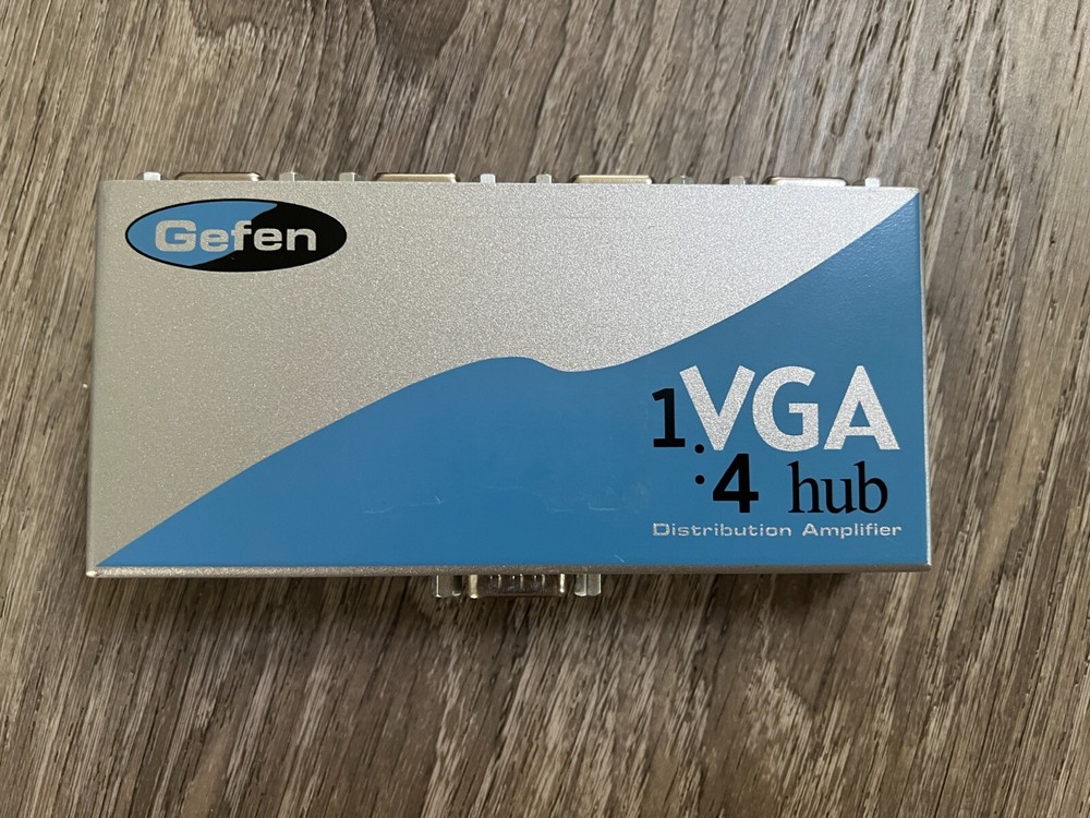 Gefen 1:4 VGA Hub Distribution Amplifier