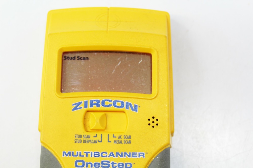 Zircon OneStep 4-Function CenterVision Stud AC Metal Wall MultiScanner READ DESC