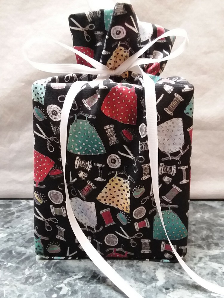 Sewing Items thimble thread, Handmade square tissue box cover cotton fabric