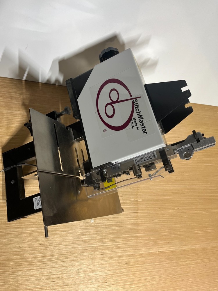 DeLuxe StitchMaster SM-A25