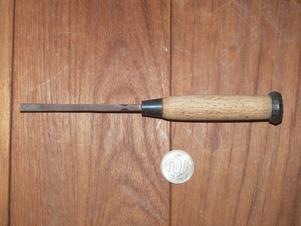 Unknown Uchinuki Nomi Round Japanese Chisel