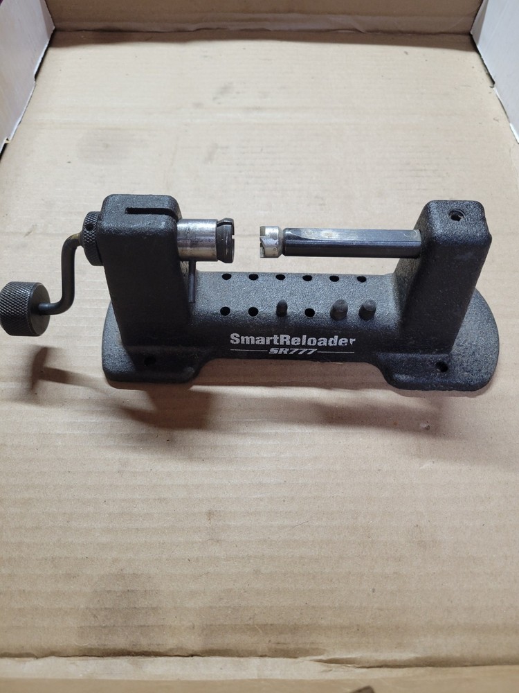 SmartReloader SR777 Case Trimmer w/3 Pilots