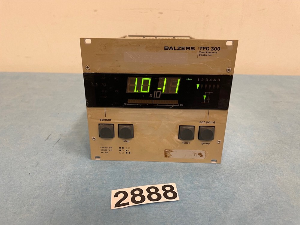 Balzers TPG 300 Pfeiffer Balzers Vacuum Controller, PE300 Cold Cathode Board