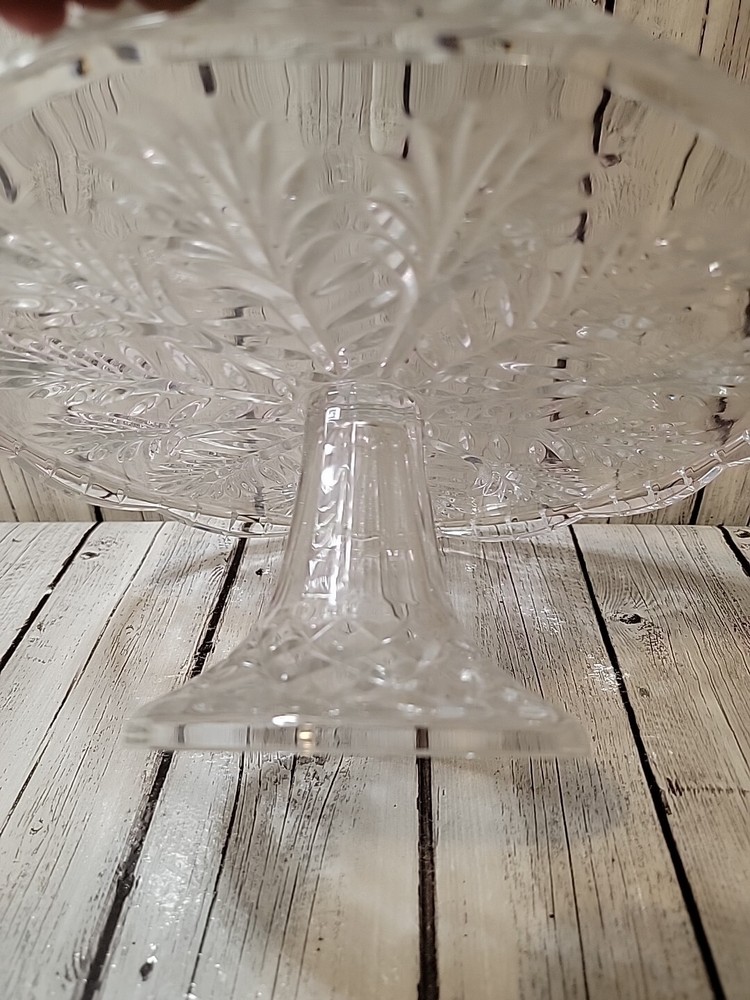Vintage Fostoria Leaf Pattern Round Cake Pie Stand