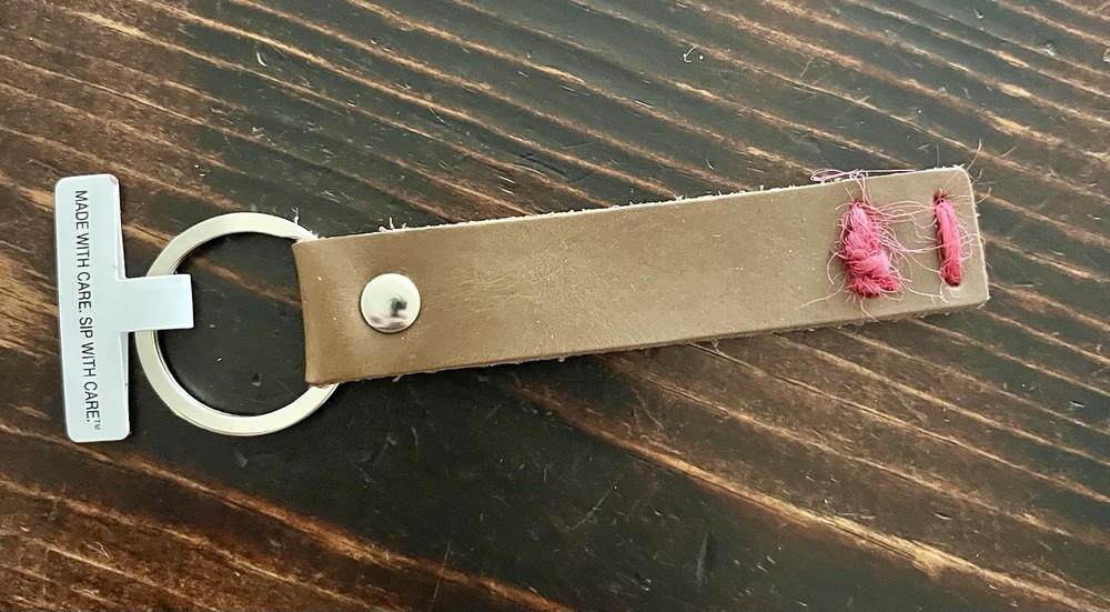 Maker’s Mark Bourbon Whiskey Leather Keychain Key Ring **NEW**