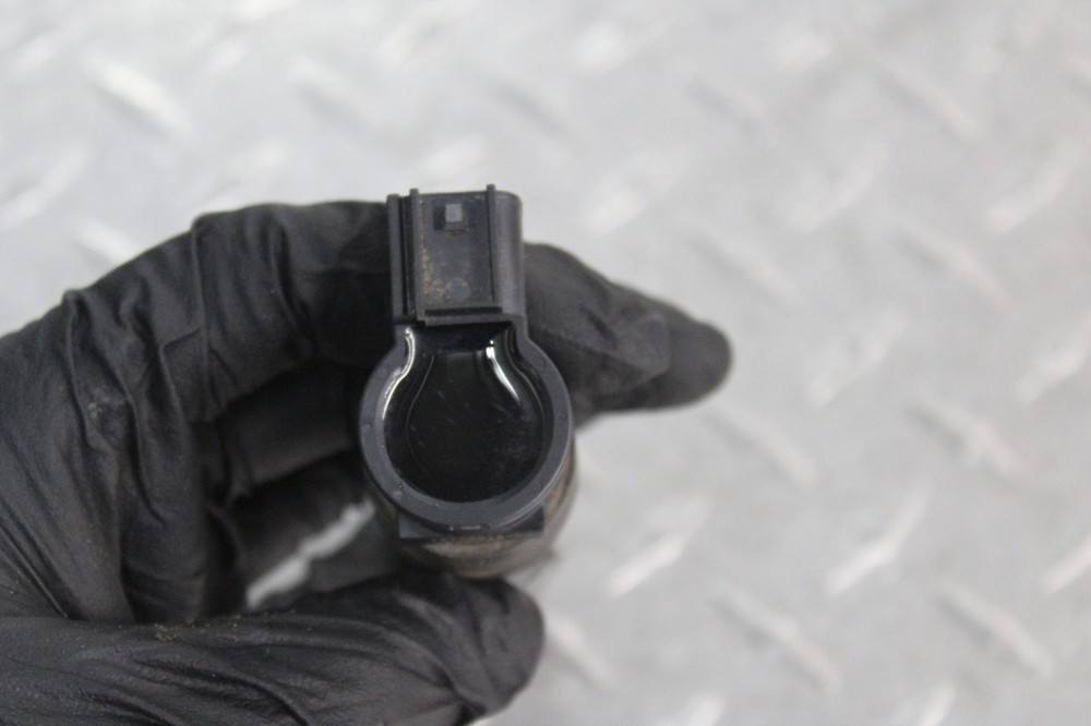2017 KAWASAKI Z650 ER650 IGNITION COIL SPARK PLUG CAP
