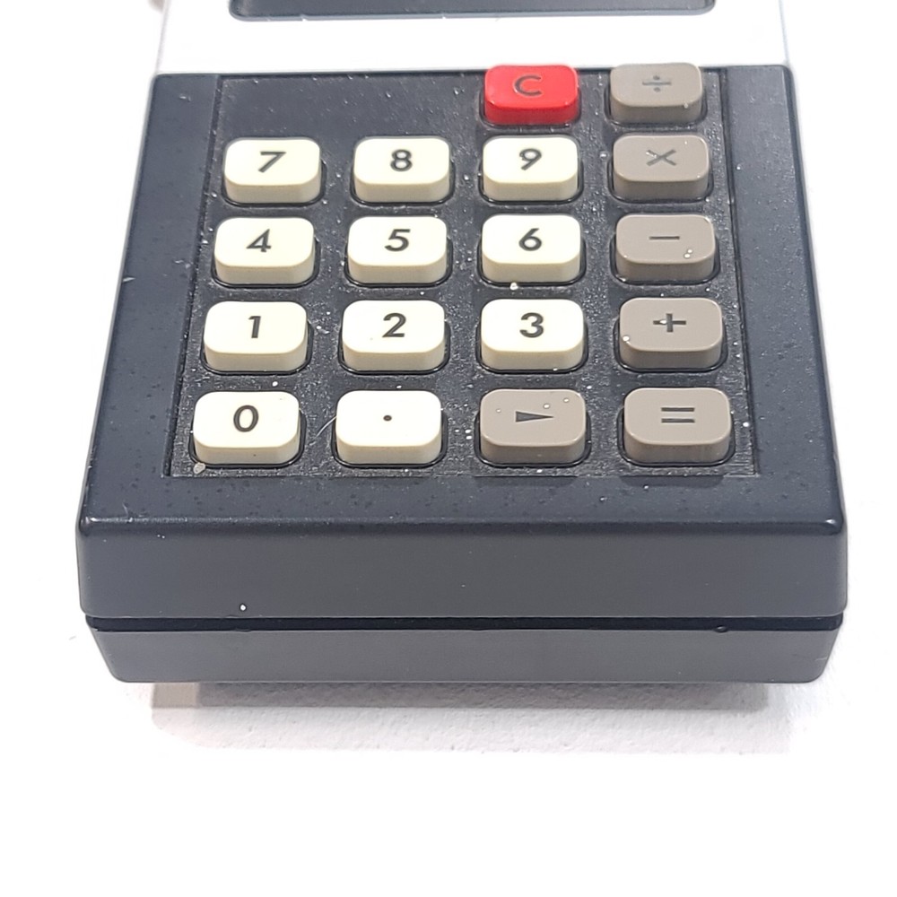 Vintage SPERRY REMINGTON Model 663 Electronic Calculator - UNTESTED