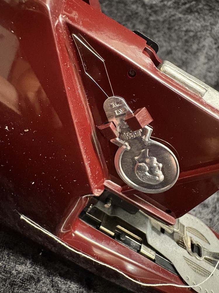 Vintage Model B100A Singer Button Magic Hand Held Button Sewer Original Box