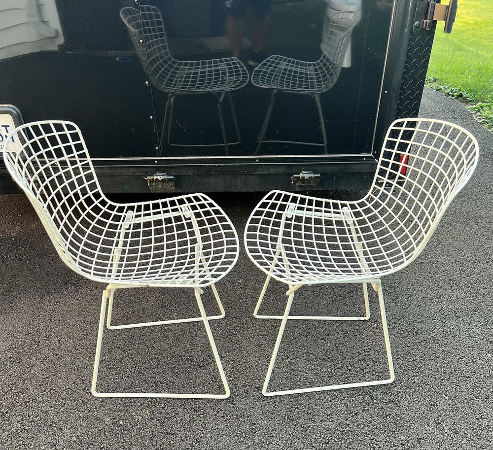 MCM Authentic Harry Bertoia KNOLL Rubberized White Wire side Chairs