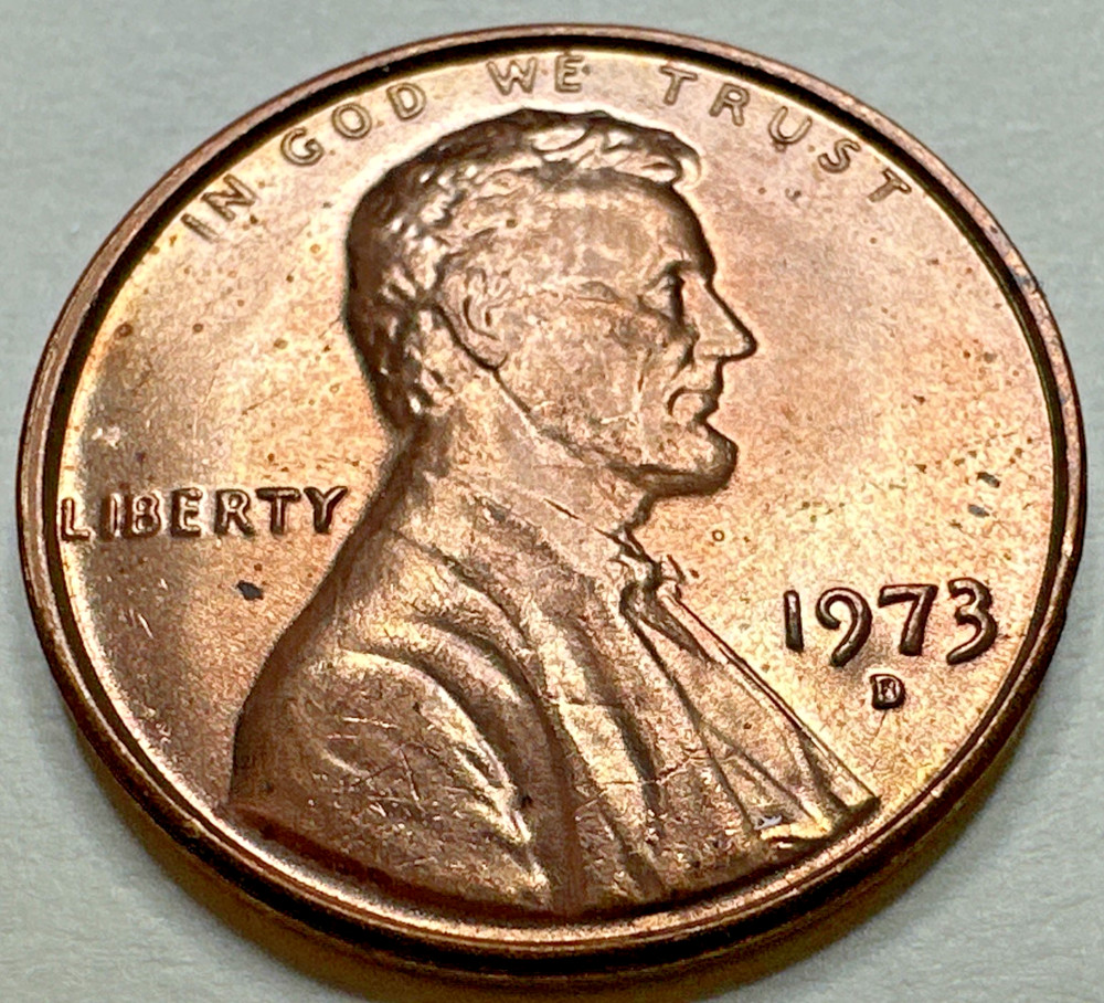 1973 D Lincoln Memorial Cent Penny 2389X
