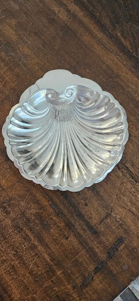 306g Sterling silver antique shell candy dish