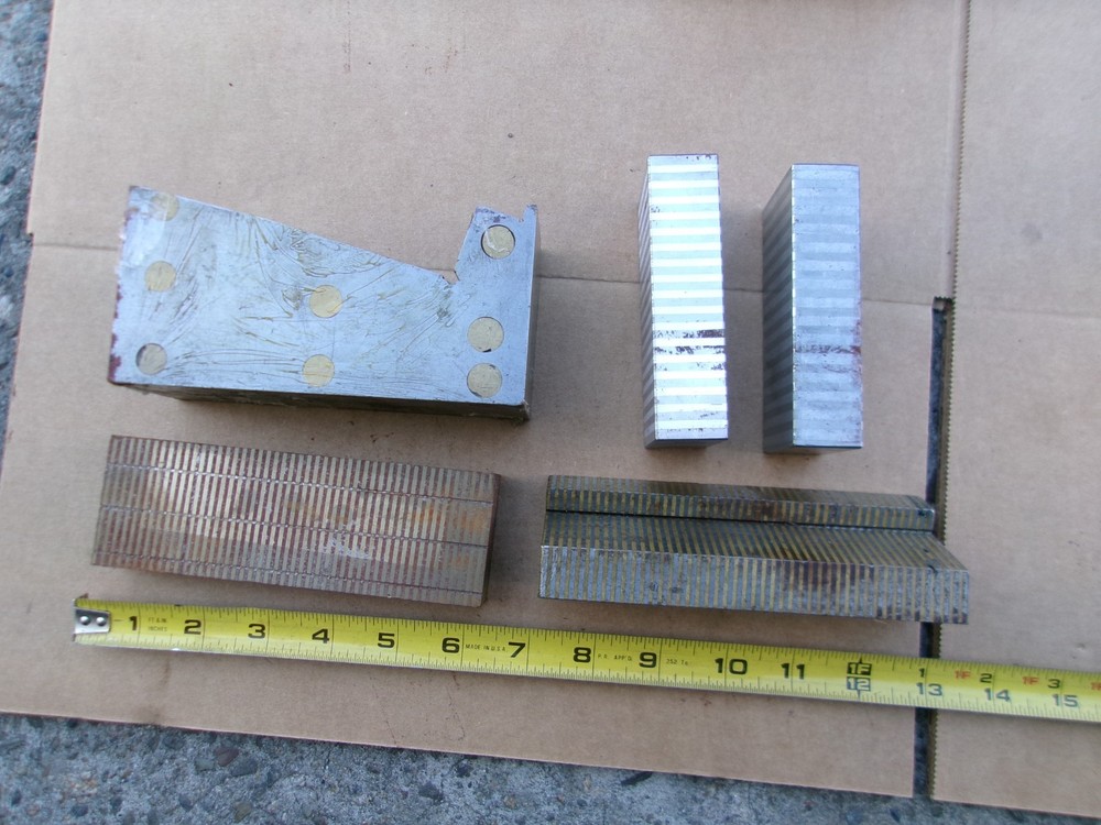 MAGNETIC PARALLEL SET & 2 V-BLOCKS & SINGLE PARALLEL LOT