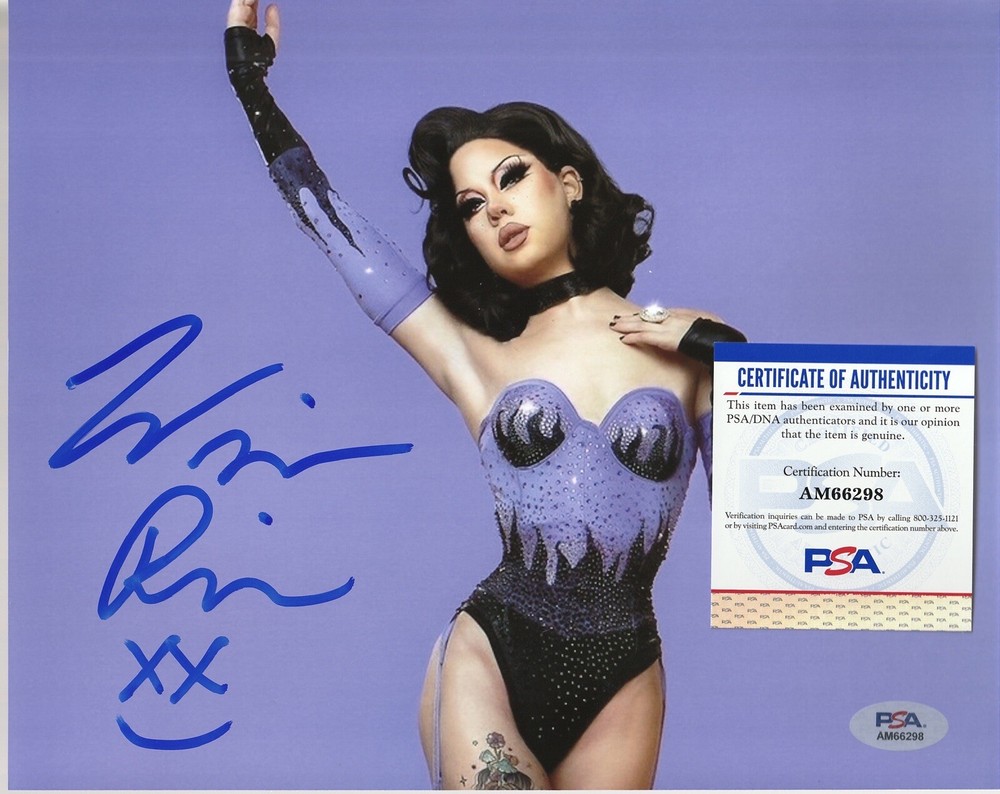 WILLOW PILL SIGNED 8X10 PHOTO + PSA COA
