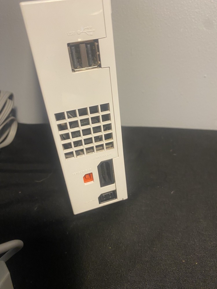 Nintendo Wii Home Console - White