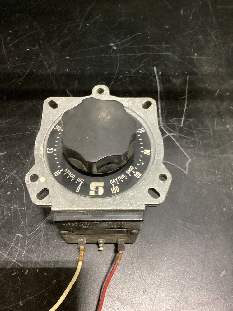 Staco Energy 0-100 Variable Transformer #687F7FML