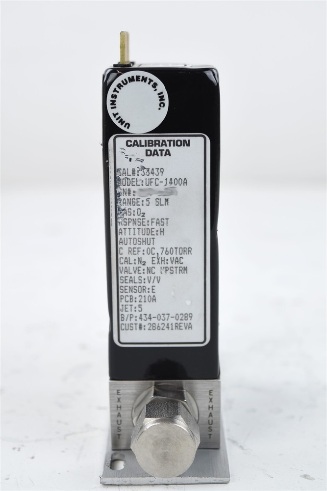 Unit UFC-1400A Mass Flow Controller Gas: O₂ / Range: 5 SLM