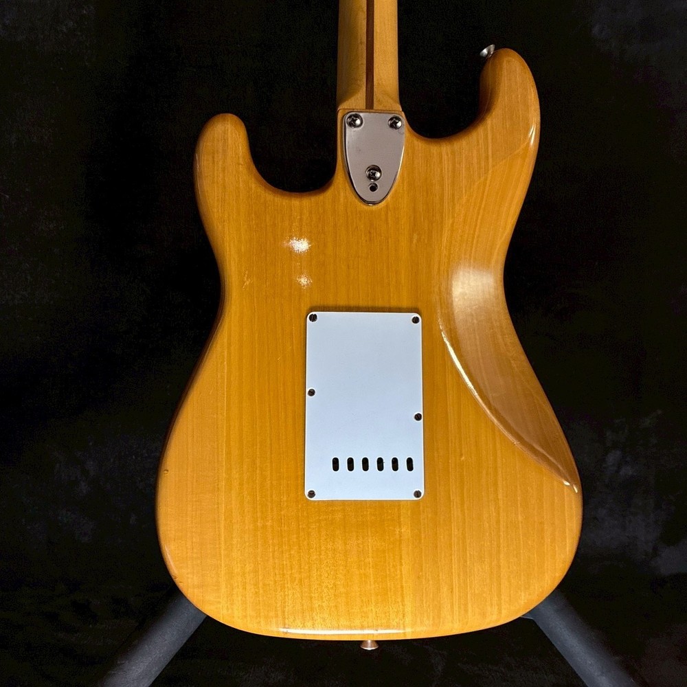 FERNANDES BURNY CUSTOM ST Natural 3.75