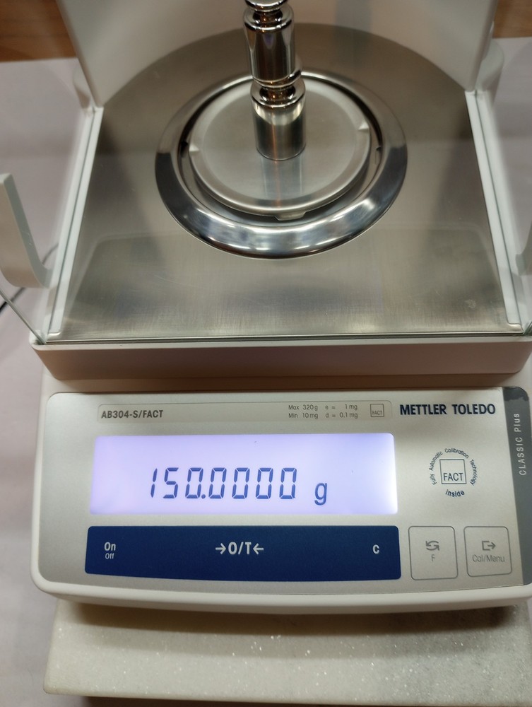 METTLER TOLEDO AB304-S/FACT ANALYTICAL BALANCE